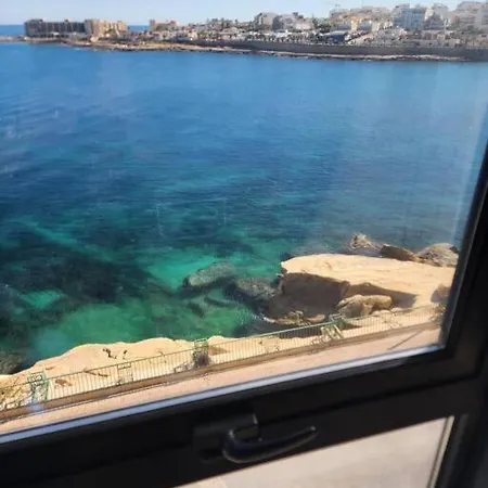 Seafront 2 Bedroom Marsaskala