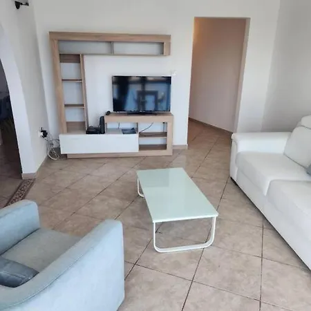 Daire Seafront 2 Bedroom *