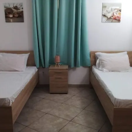Seafront 2 Bedroom Apartment