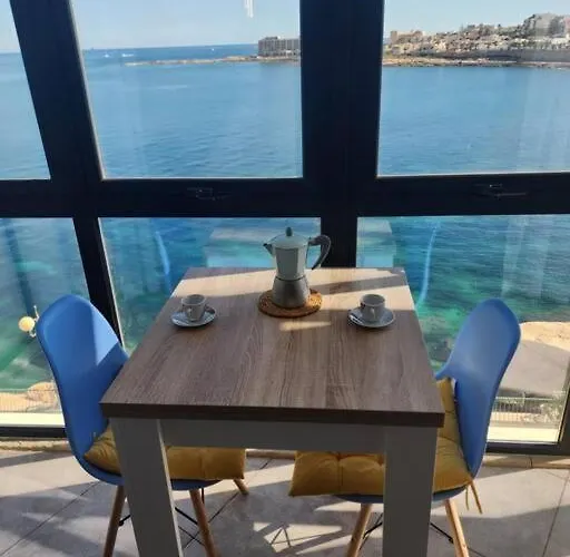 아파트 Seafront 2 Bedroom 마르사스칼라